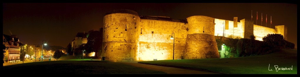 PHOTO DU CHATEAU DE CAEN PHOTO DU CHATEAU DE CAEN